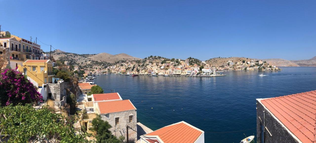 Gasthaus Pitini Symi Exterior foto