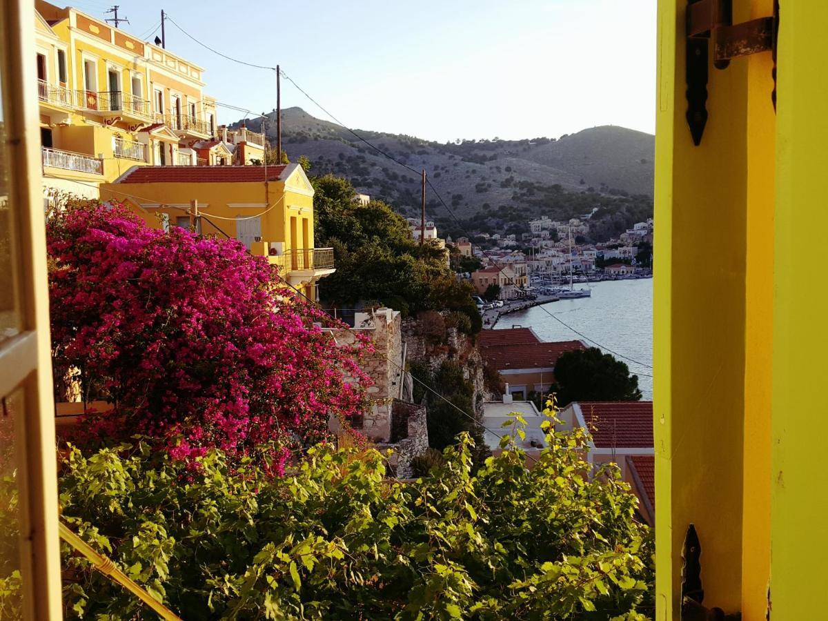 Gasthaus Pitini Symi Exterior foto